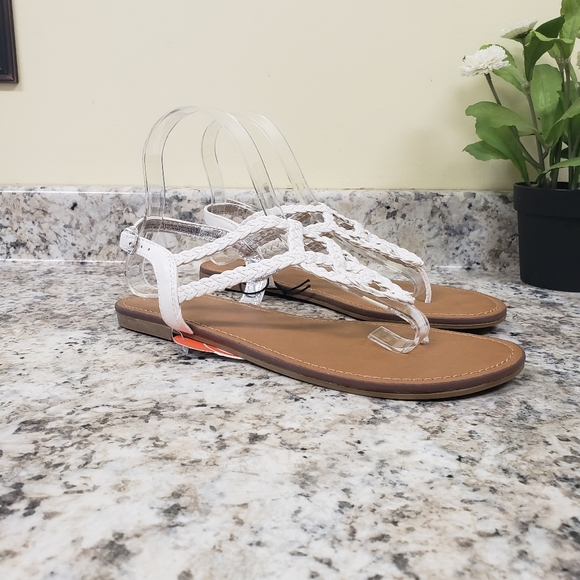 NWT Wonder Nation Criss-Cross Braided Sandals Girl's Shoes - Picture 2 of 7